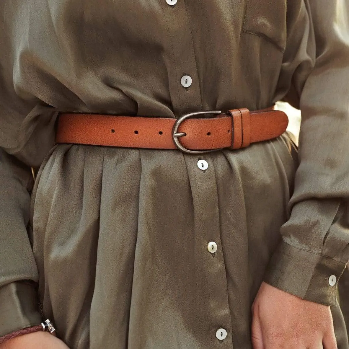 35018 Dieke | Classic Women's Leather Belt for Jeans | Silver Buckle