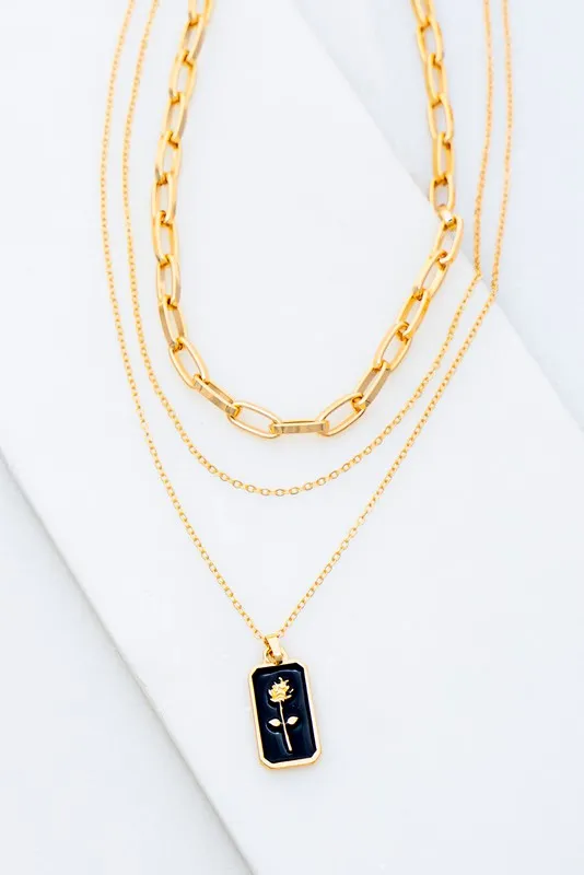 Carrigan Chain Mix Rose Pendant Necklace