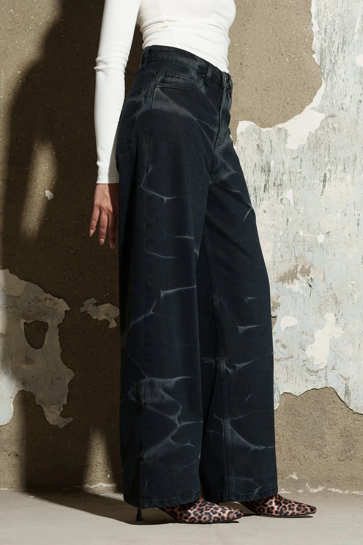 Dark Fury Crackle Wide Jeans
