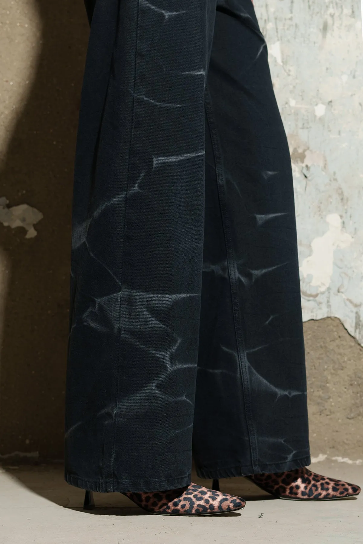 Dark Fury Crackle Wide Jeans
