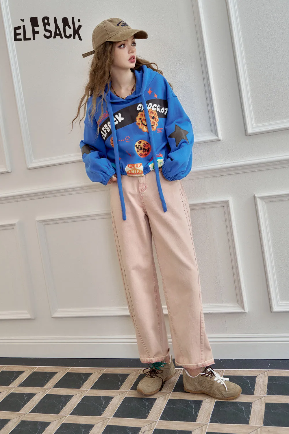 ELFSACK 2024 Autumn New Arrivals Retro fun print hooded sweatshirt for women, short casual tops