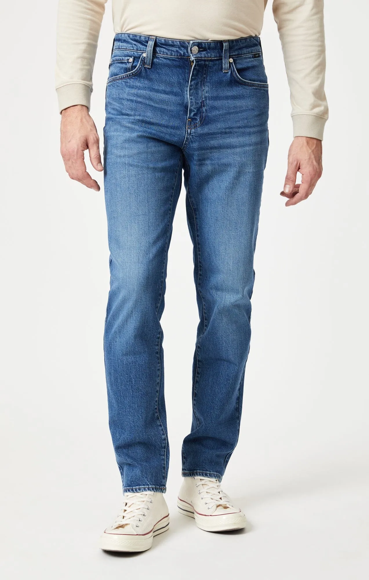 STEVE  ATHLETIC FIT IN DARK BRUSHED RECYCLED BLUE