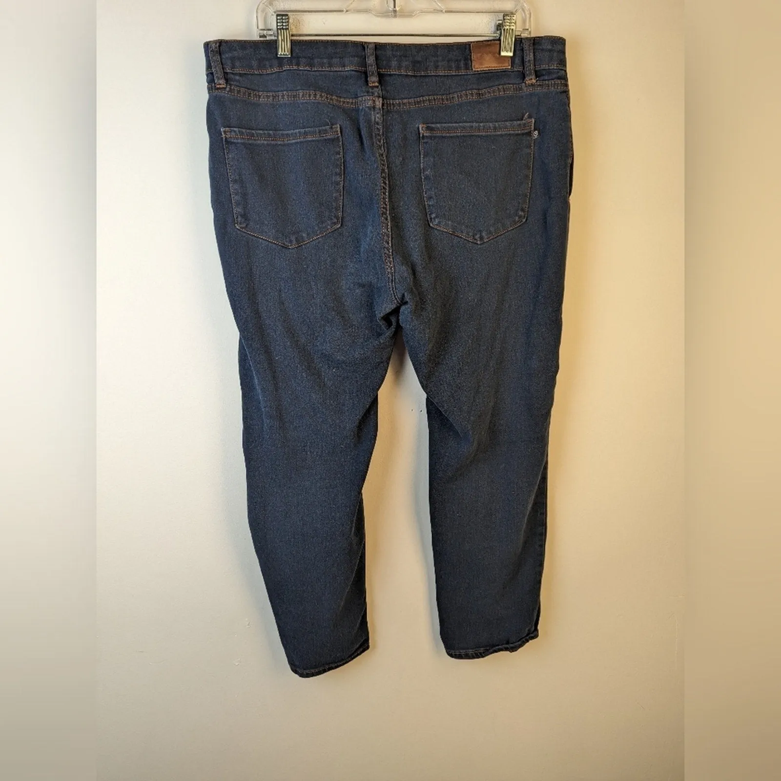 Tahari Dark Wash Skinny Jeans - 16