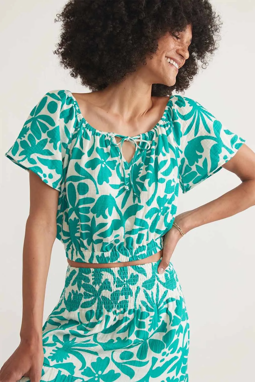 TIANA CROP BLOUSE